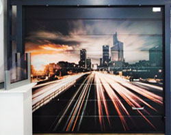 вход в офис компании вход в офис компании