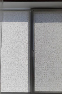 желтая рулонная штора 2020