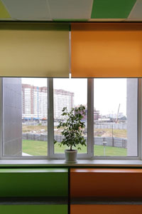 Рулонные шторы оранжевые