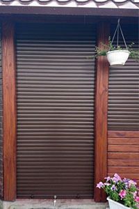 нажмите для просмотра рольставни для дач, загородных домов